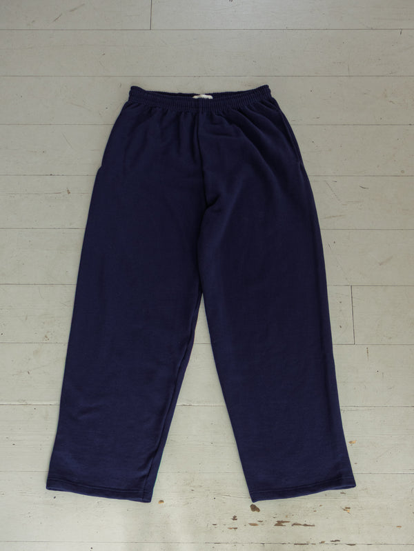 | loose navy